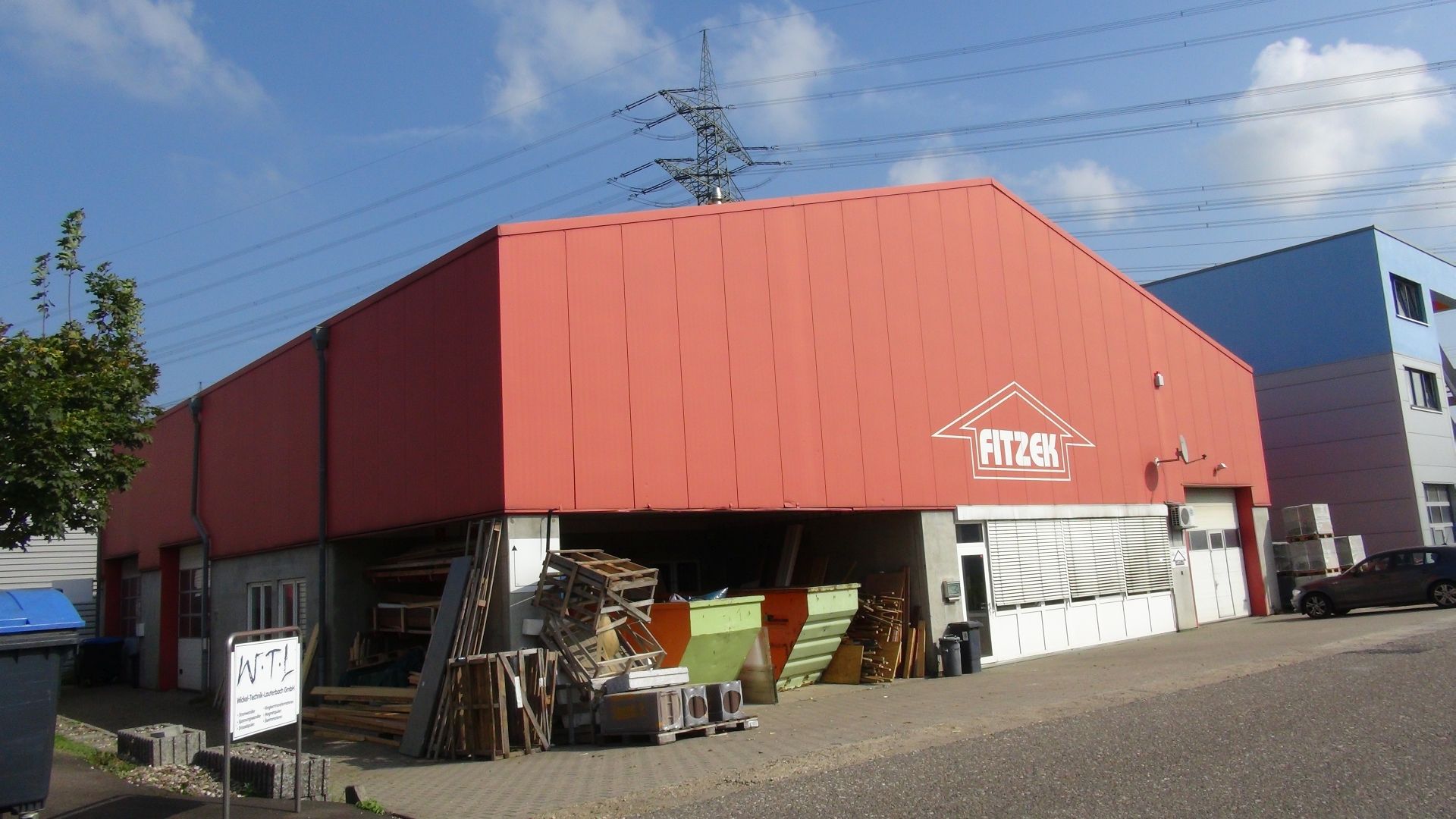 Operation Building for Roofer Needs in Brühl/Germany