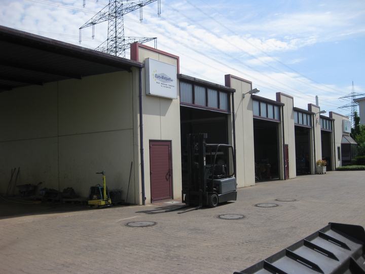 Operation Building for Garden and Landscaping in Brühl/Germany, Image 3