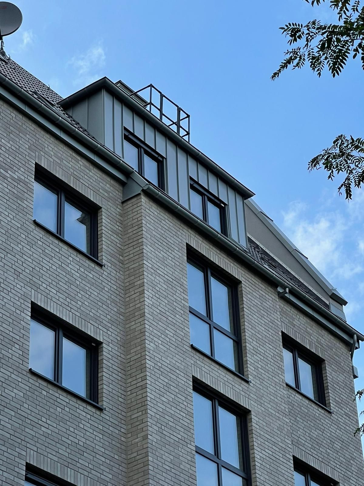Barrierefreies Mehrfamilienhaus mit 7 Wohneinheiten, Köln